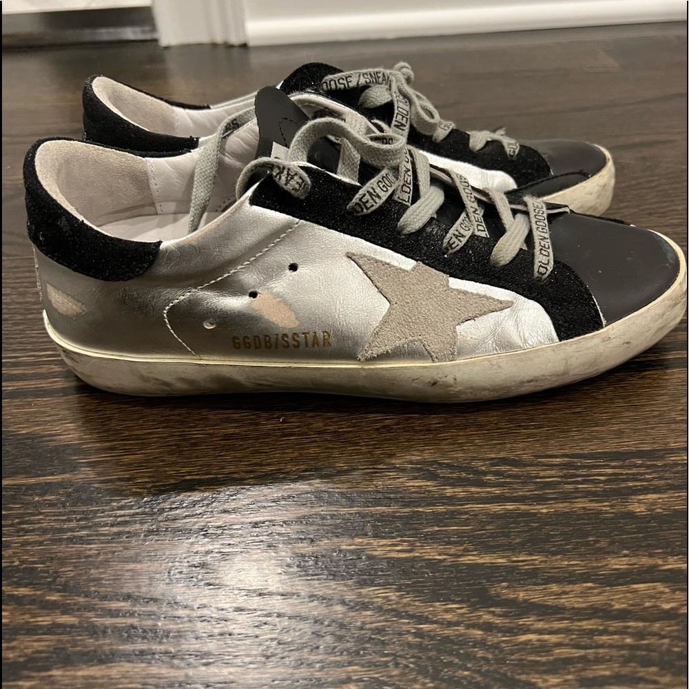 100% Authentic Golden Goose Superstar Classic. Size 38. Silver & Black.